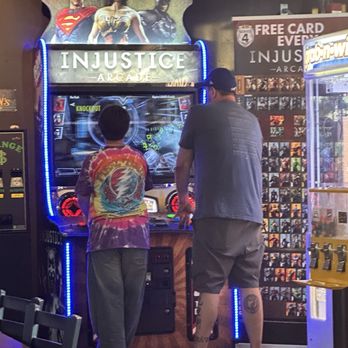 Captains Cove - Games inside including Ms. Packman! - Pizza Near Me - Paso Robles, California