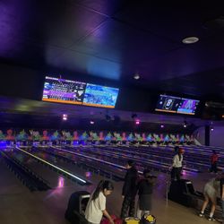 Freeway Lanes - The lanes light up!! Super cool.