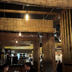 Hashi Izakaya - Interior