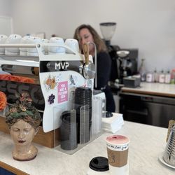Reverie Coffee & Teahouse