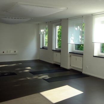 Yogabase - Yoga Near Me - Munich, BY Yogabase - Yoga Near Me - Munich, BY