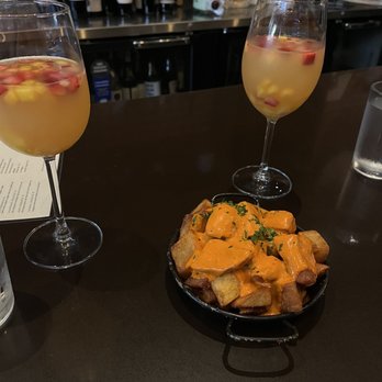 La Marcha Tapas Bar - Patatas Bravas and Housemade White Sangria - Spanish Near Me - Berkeley, California La Marcha Tapas Bar - Patatas Bravas and Housemade White Sangria - Spanish Near Me - Berkeley, California