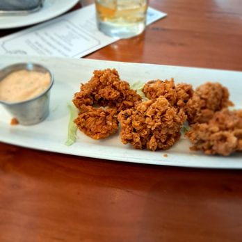 The Boathouse at Rocketts Landing - Fried oysters - Seafood Near Me - Richmond, Virginia