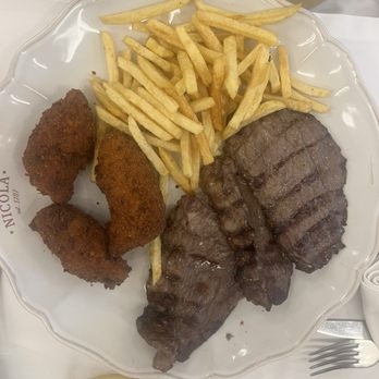 Café Nicola - Portuguese Near Me - Lisbon, 11 Café Nicola - Portuguese Near Me - Lisbon, 11