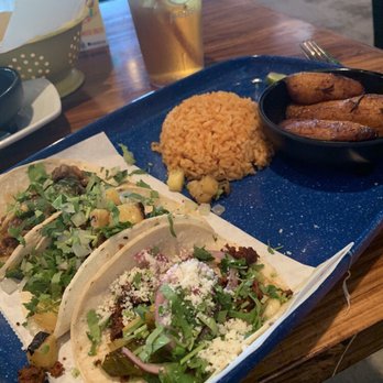 Que Onda - Matthews - My entree - Mexican Near Me - Matthews, North Carolina