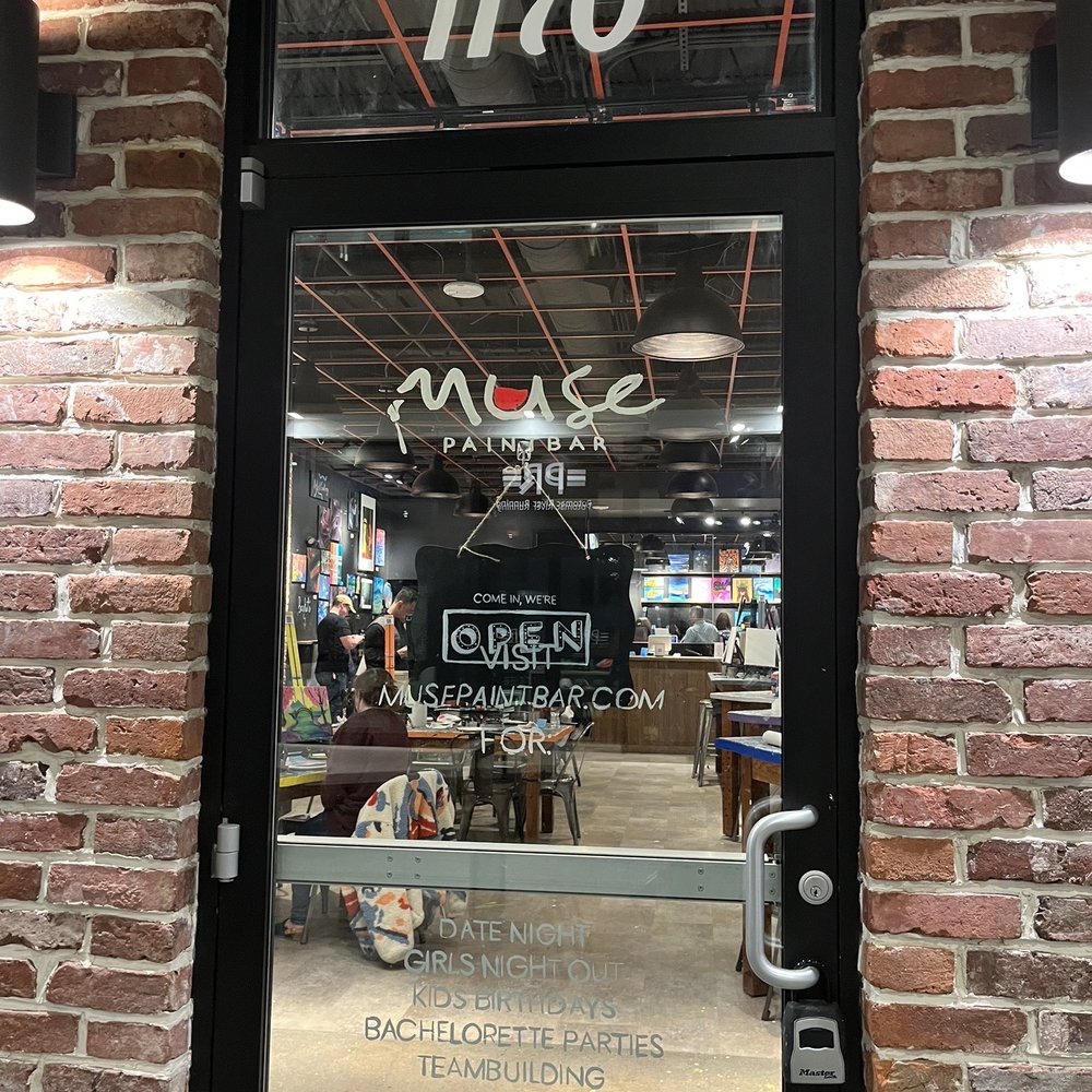 Muse Paintbar - Entrance door - Paint & Sip Near Me - Arlington, Virginia
