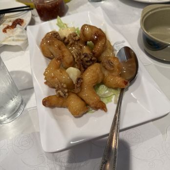 Boiling Bowl - Walnut Prawns - Chinese Near Me - Santa Rosa, California