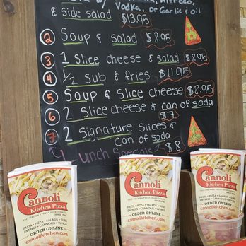 Cannoli Kitchen Pizza - Pizza Near Me - Boca Raton, Florida