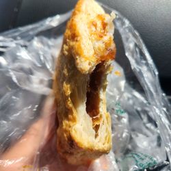 El Super - Good apple turnover