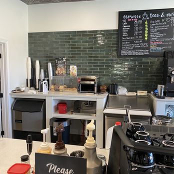 Birdie's Coffee - 12/7/23 - Coffee & Tea Near Me - Cincinnati, Ohio