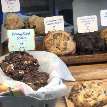 Levain Bakery - Bakeries Near Me - Chicago, Illinois Levain Bakery - Bakeries Near Me - Chicago, Illinois