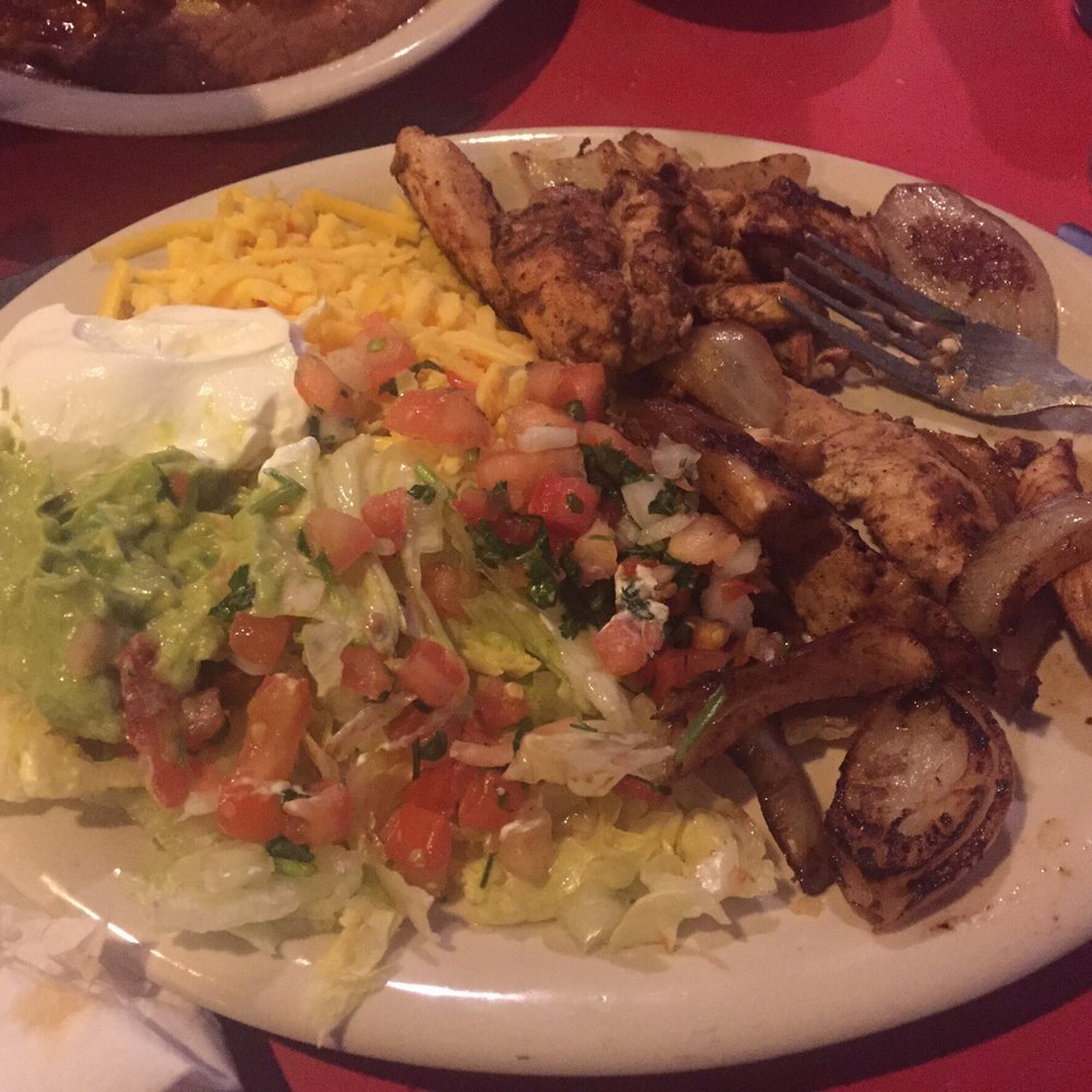 Enchiladas Y Mas - Chicken fajitas - Salad Near Me - Austin, Texas Enchiladas Y Mas - Chicken fajitas - Salad Near Me - Austin, Texas