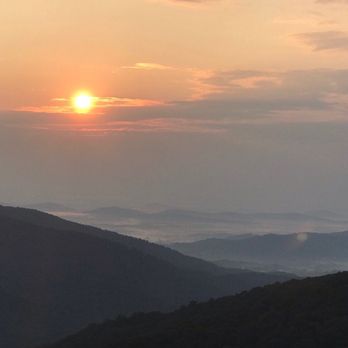 Skyland - Sunrise - Resorts Near Me - Luray, Virginia