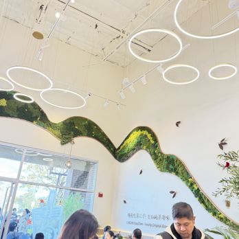 Chicha San Chen - Ceiling - Bubble Tea Near Me - Fremont, California