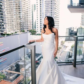 Liquid Gold Miami - Miami spray tan has liquid gold to make any bride feel their best - Spray Tanning Near Me - Miami Beach, Florida Liquid Gold Miami - Miami spray tan has liquid gold to make any bride feel their best - Spray Tanning Near Me - Miami Beach, Florida