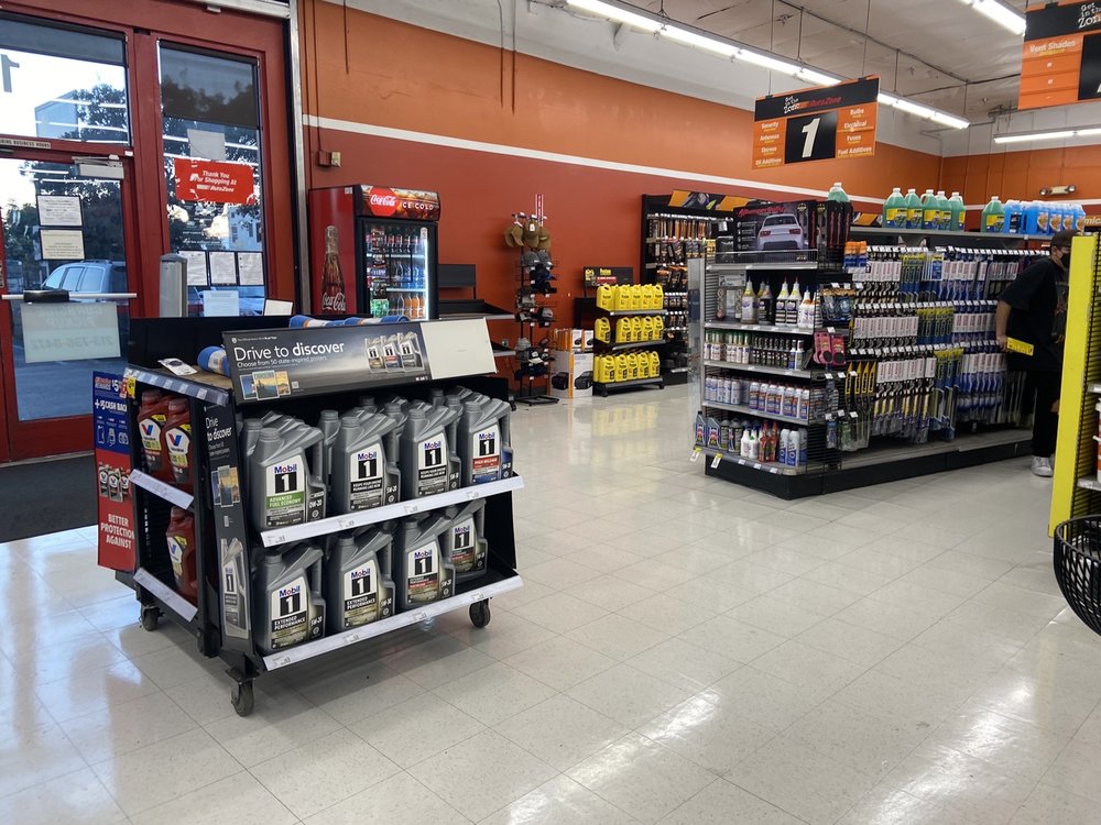 AUTOZONE Updated September 2024 26 Photos & 101 Reviews 162 S