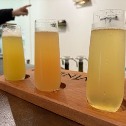 Sip Wine Bar - Mimosa flight