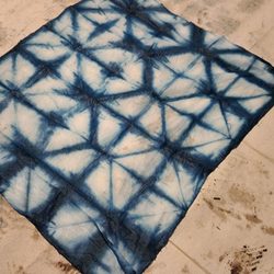 Lucie Stern Community Center - Indigo dyeing activity