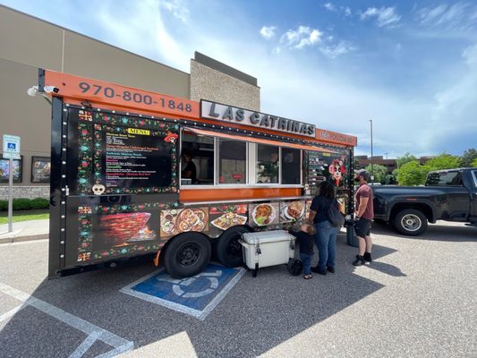 Las Catrinas Food Truck by null