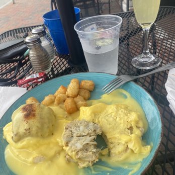 The Galley - Crab cake eggs Benedict - Breakfast & Brunch Near Me - Saint Michaels, Maryland The Galley - Crab cake eggs Benedict - Breakfast & Brunch Near Me - Saint Michaels, Maryland