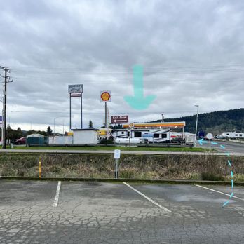 High 5 Thrift - Outside location, how to get there - Sheds & Outdoor Storage Near Me - Sutherlin, Oregon