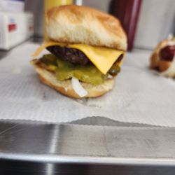 Geo's Hamburger Shopp