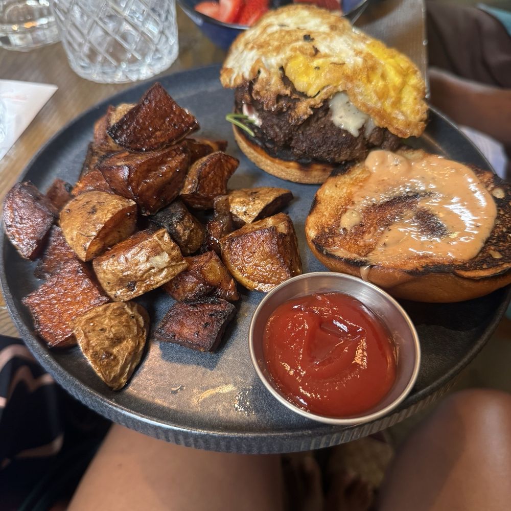 Cynthia - Burgers - New American Near Me - Washington, DC, District of Columbia