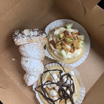Sweet Palette Bakery - Yummy pastries on a Saturday morning! Really excited to see what this bakery becomes. Well worth the drive. The apple caramel was amazing! - Bakeries Near Me - Hanford, California Sweet Palette Bakery - Yummy pastries on a Saturday morning! Really excited to see what this bakery becomes. Well worth the drive. The apple caramel was amazing! - Bakeries Near Me - Hanford, California