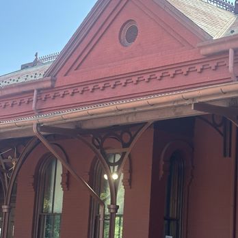 Hudson Amtrak Station - Public Transportation Near Me - Hudson, New York