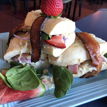 Tibbitts @ Fern Hill - Bacon po boy - New American Near Me - Tacoma, Washington