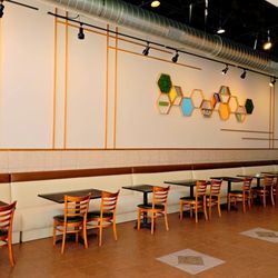 Thai Papaya - Dinning Area