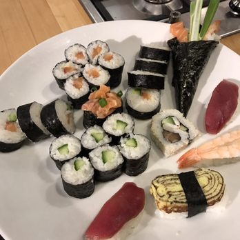 Mmmmh ! - Cours de sushis... - Cooking Schools Near Me - Saint-Gilles, BRU Mmmmh ! - Cours de sushis... - Cooking Schools Near Me - Saint-Gilles, BRU