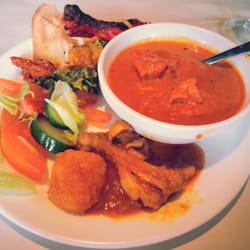 Shehnai Restaurant Authentic Indian Cuisine - Very unpleasant meal and the butter chicken is not tasty at all