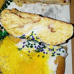 Be Sweet Cakes - Traditional King Cake filled with Cream Cheese