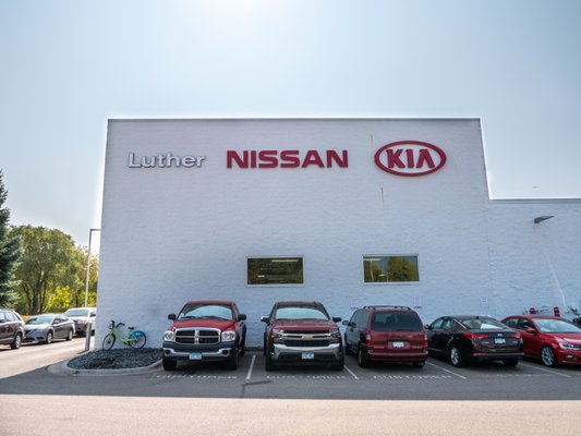 Nissan Kia Inver Grove Heightsnull