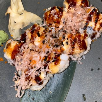 Oao - Sushi Bar & Grill at Wailea - Oao Baked California Roll - Sushi Bars Near Me - Kihei, Hawaii
