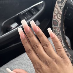 Princess P’s Nails Salon - Pink and white ombré with square tips by Shi La