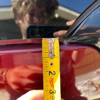 Safelite AutoGlass - almost 3/4 of an inch from glass to corner, very noticeable - Windshield Installation & Repair Near Me - Absecon, New Jersey Safelite AutoGlass - almost 3/4 of an inch from glass to corner, very noticeable - Windshield Installation & Repair Near Me - Absecon, New Jersey
