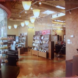 Salon Azure - Alcoa/Maryville - Retail and front of salon