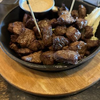 Cunningham's on the Lake - Journal Bites - Sports Bars Near Me - Kearney, Nebraska Cunningham's on the Lake - Journal Bites - Sports Bars Near Me - Kearney, Nebraska