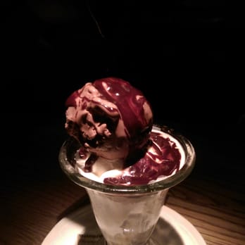 Au Cheval - Gelato and fudge - Bars Near Me - Chicago, Illinois
