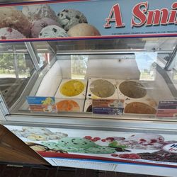 Royal Drive In - Today's Ice cream selections