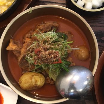 Table Sodam - Pork bone soup - Korean Near Me - Ottawa, Ontario