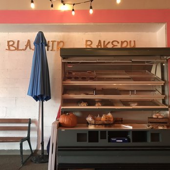 Blanhir’s Bakery & Cafe - Cafes Near Me - Yerington, Nevada