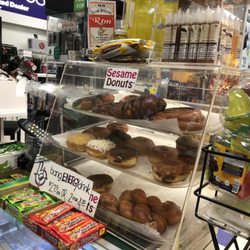 Quick Shop Metro - What about some donuts and coffee? For lunch!? No problem! We won't judge you.