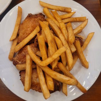 Cafe New Honolulu - Fried Chicken Wings French Fries - Bakeries Near Me - San Francisco, California