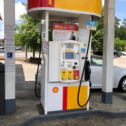 6 pump Shell station