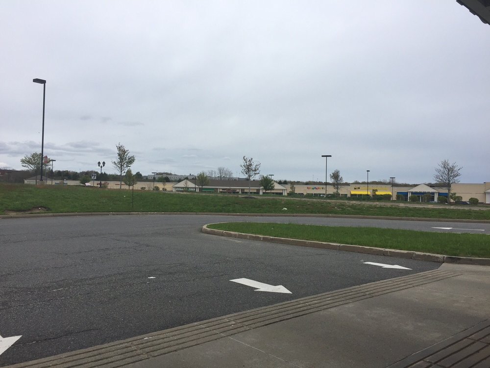 BJ’S WHOLESALE CLUB Updated September 2024 105 Shops at 5 Way