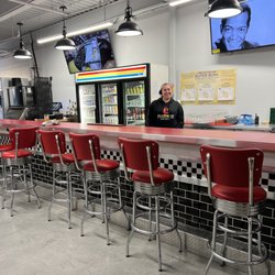 Lincolnway Liquor