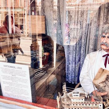 Virginia City - A Samuel Clemens (aka Mark Twain) window display. - Local Flavor Near Me Virginia City - A Samuel Clemens (aka Mark Twain) window display. - Local Flavor Near Me